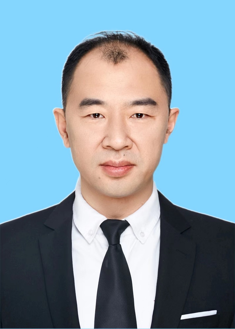 李磊